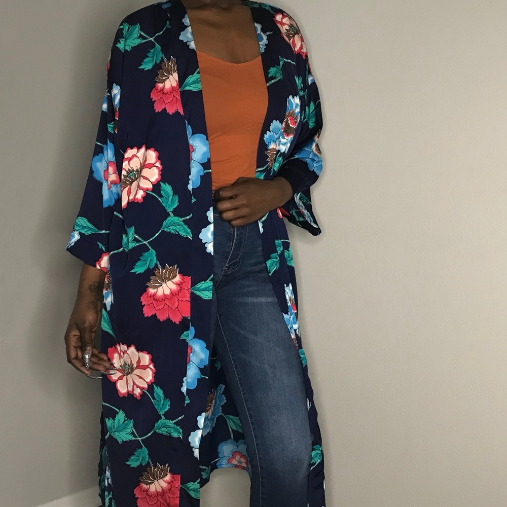 Blue Floral kimono